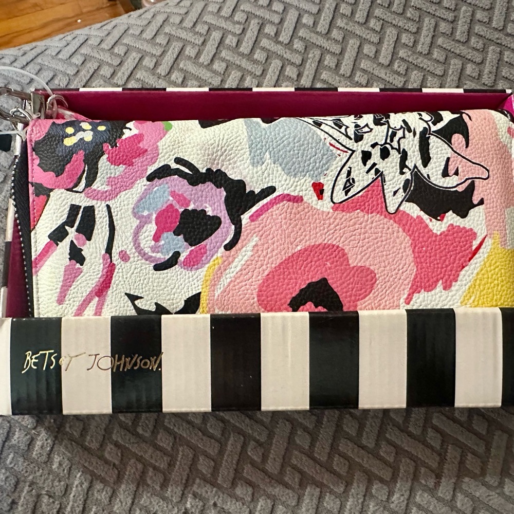 Betsey Johnson Floral Women's Bag - Multicolor